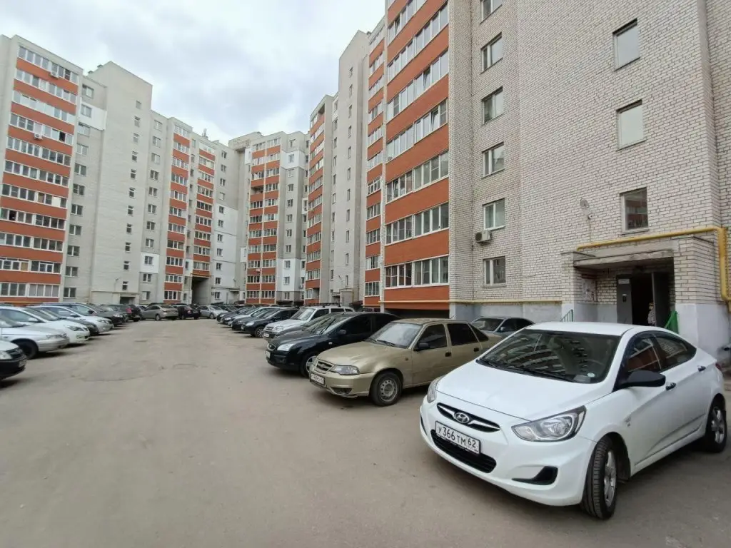 Акварель на Зубковой 27 корп. 3 — фото 1