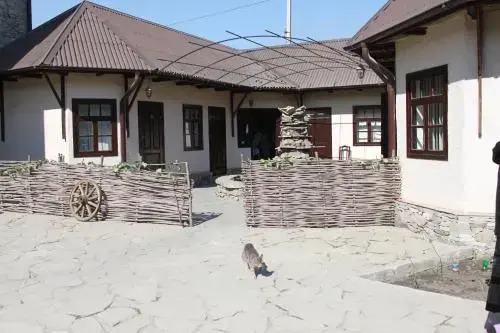 Грозный: Gostinitsa Laman-az