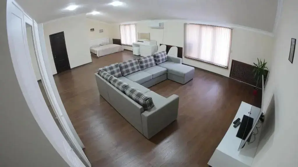 Грозный: Hollywood 2 Hotel