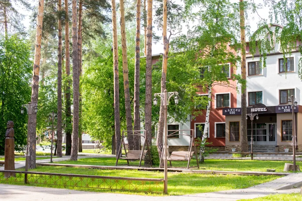 Дзержинск: Загородный отель Ранчо 636