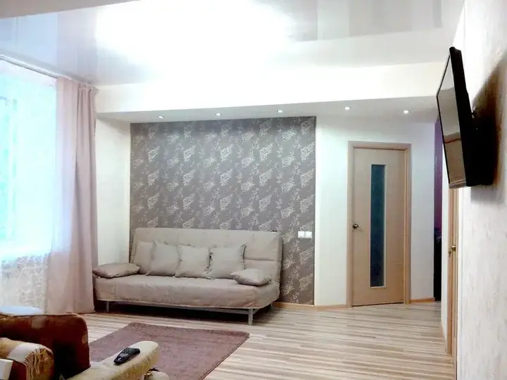Нижний Тагил: Apartments AlloTagil on av. Lenina, bld. 30