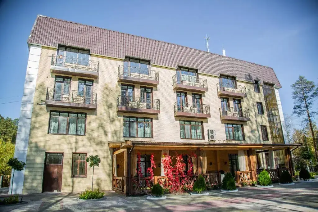 Ленёвка: Park-Hotel Lesnaya