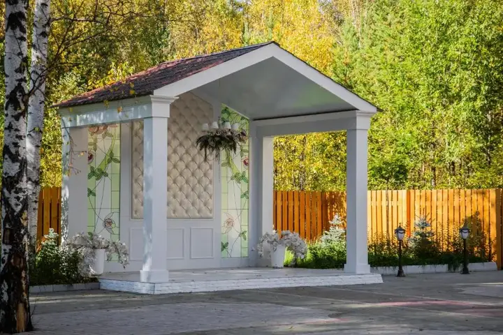 Ленёвка: Park-Hotel Lesnaya