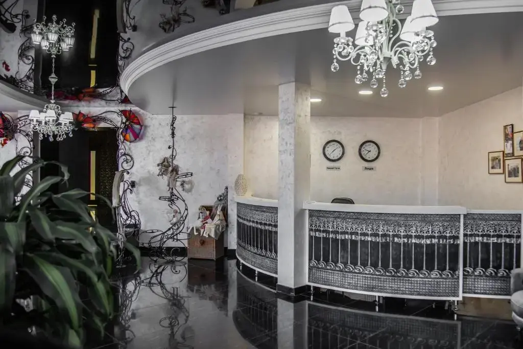 Ленёвка: Park-Hotel Lesnaya