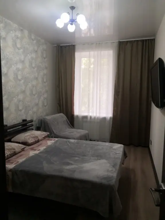 Нижний Тагил: Апартаменты Суточно RentDay на улице Карла Маркса