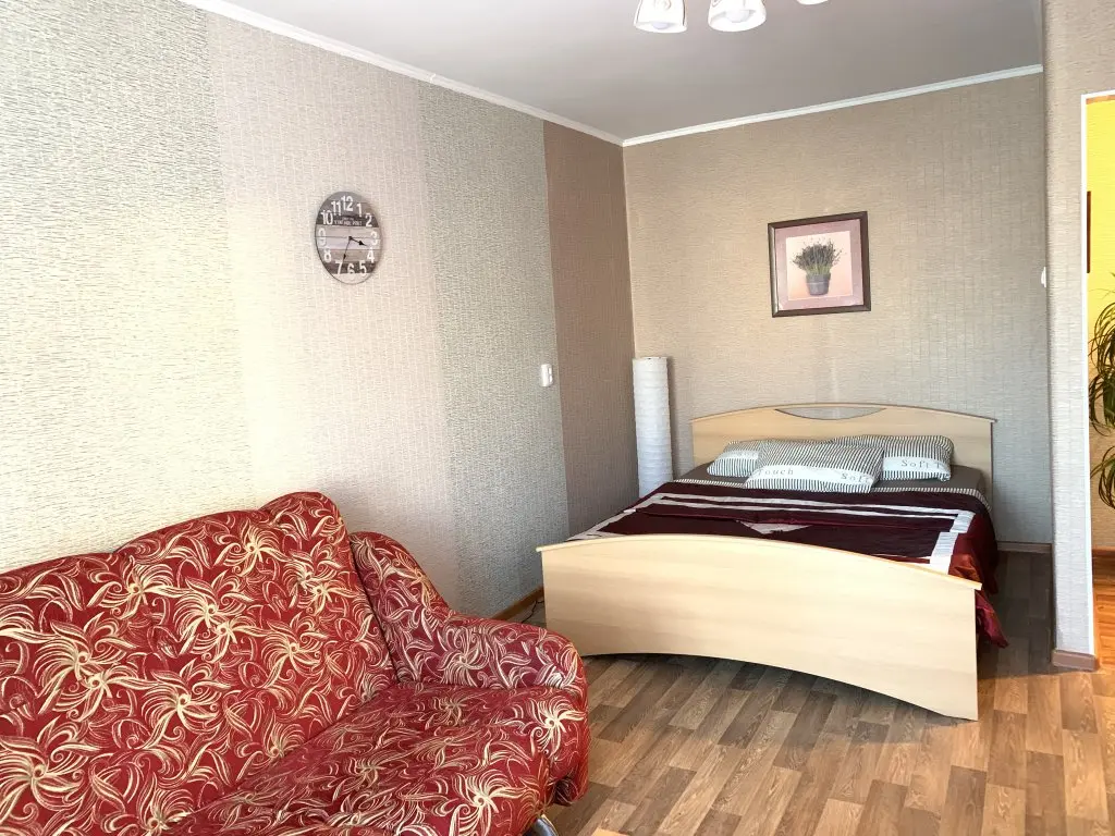 Мирный: Апартаменты Mirnydom на Тихонова 15/2