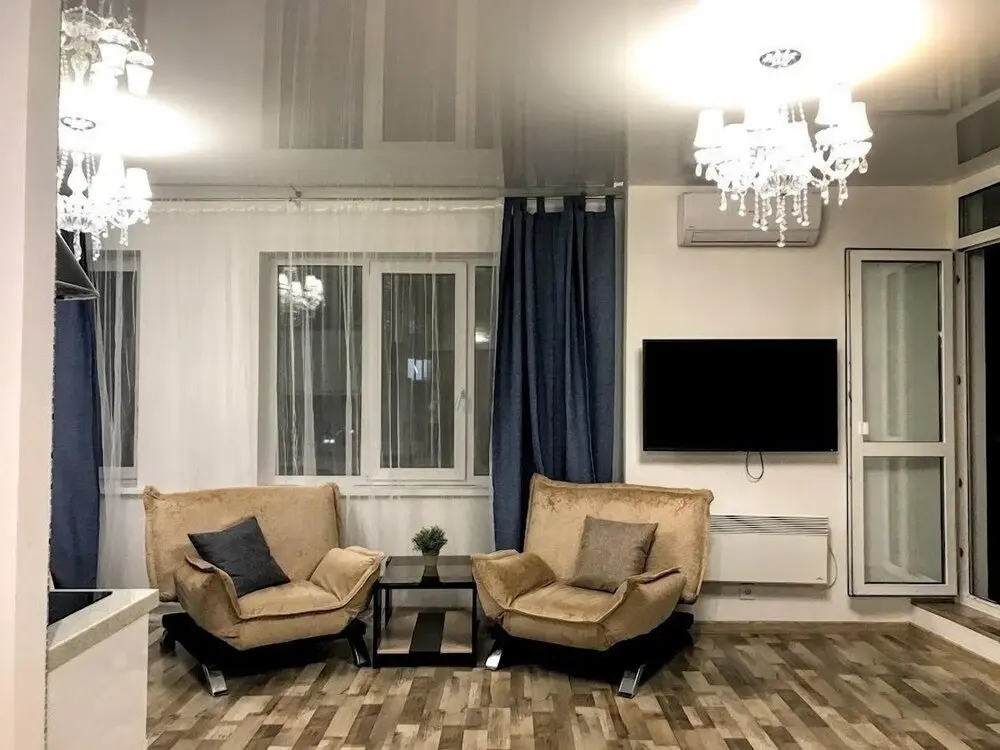 Владивосток: Апартаменты «Алые Паруса» на ул. Крыгина, 105/2