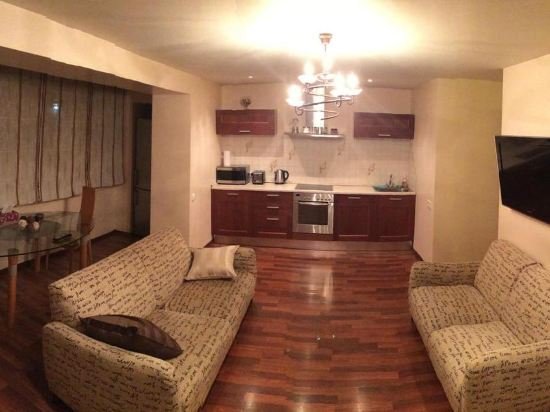 Владивосток: Apartment on Okeanskiy Prospekt