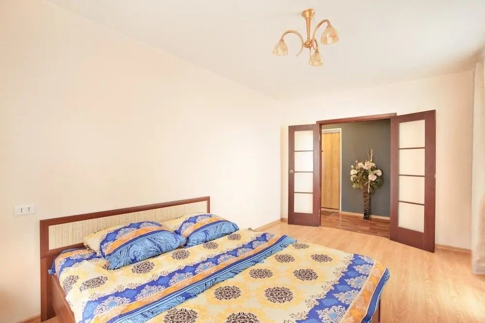 Владивосток: Apartment on Alliluyeva 12a-12
