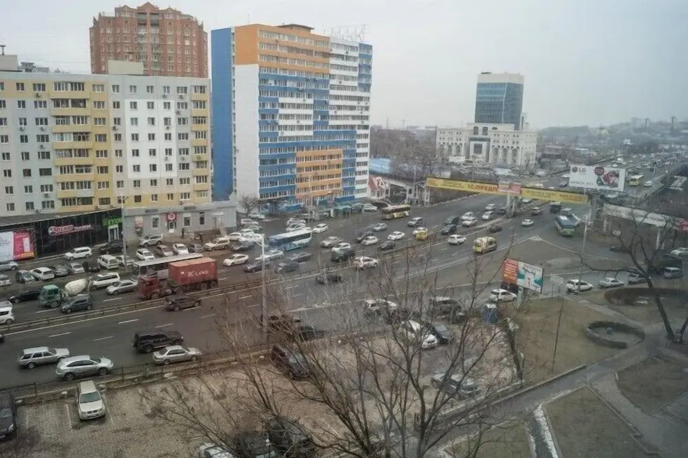 Владивосток: Апартаменты на ул. Некрасовской, 96
