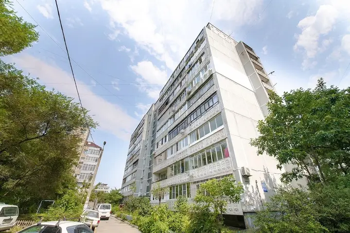 Владивосток: Апартаменты на Океанском пр-те, 103