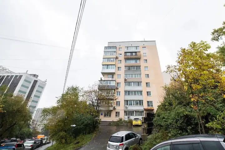 Владивосток: Апартаменты на ул. Тигровой, 16