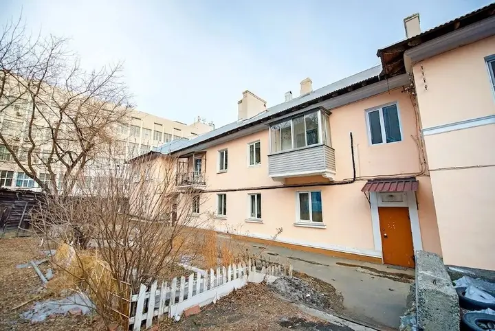Владивосток: Апартаменты на ул. Верхнепортовой, 2А