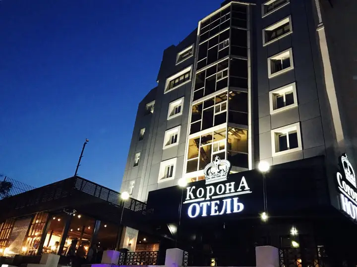 Владивосток: Гостиница «Корона»