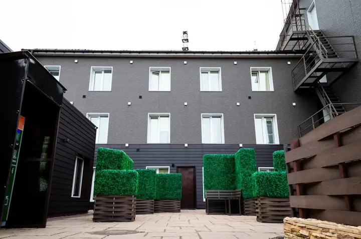 Владивосток: Отель Eagle House Inn
