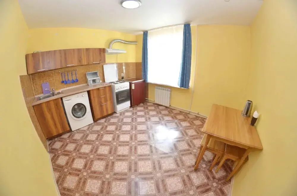 Владивосток: Furnished rooms on Russkaya 87