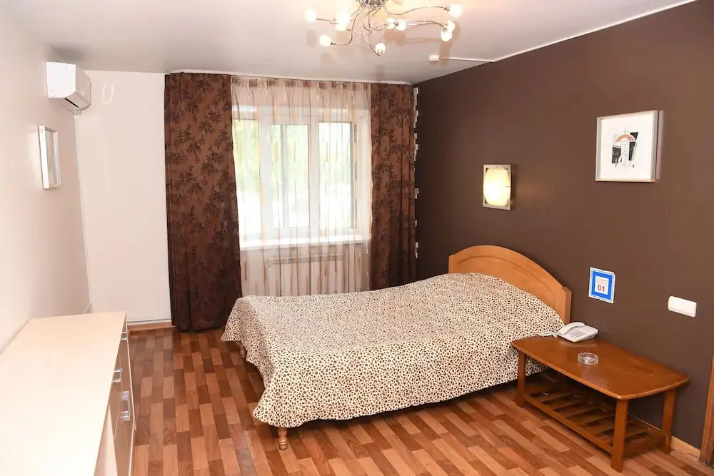 Владивосток: Furnished rooms on Russkaya 87