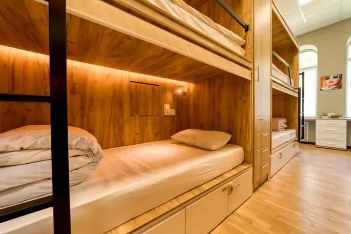 Владивосток: Хостел Goom Stay Hi Loft