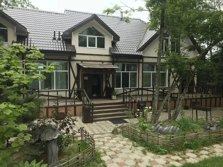 Владивосток: Гостевой Дом Кантри