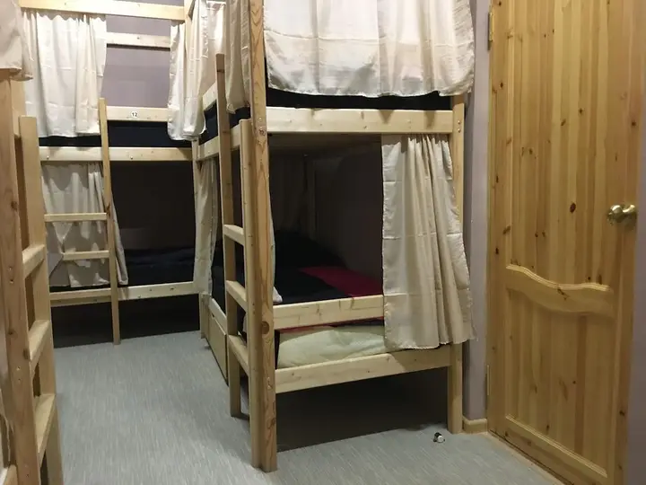Владивосток: Хостел Holestel