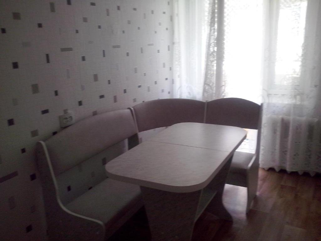 Владивосток: Kvartira Okean 90