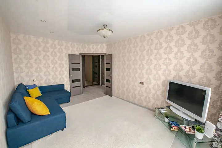 Владивосток: Апартаменты TopHouse на Нейбута 53 двухкомнатные