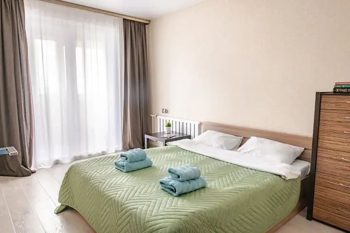 Владивосток: Апартаменты TopHouse на Нейбута 53 двухкомнатные