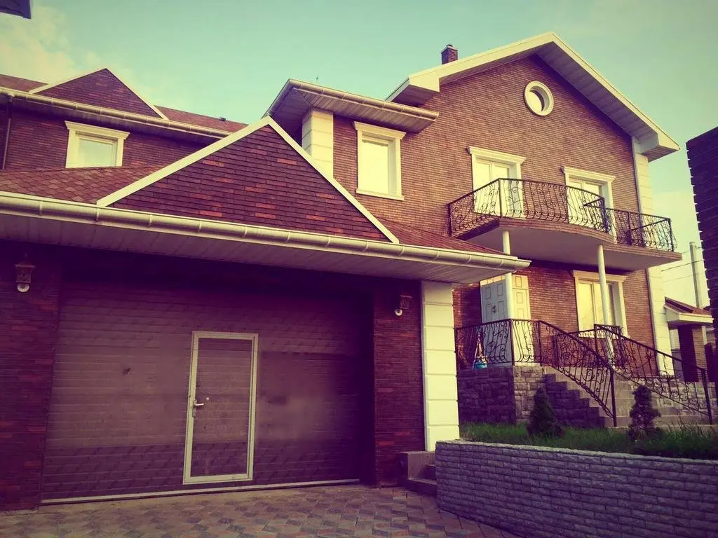Владивосток: New Elite Cottage