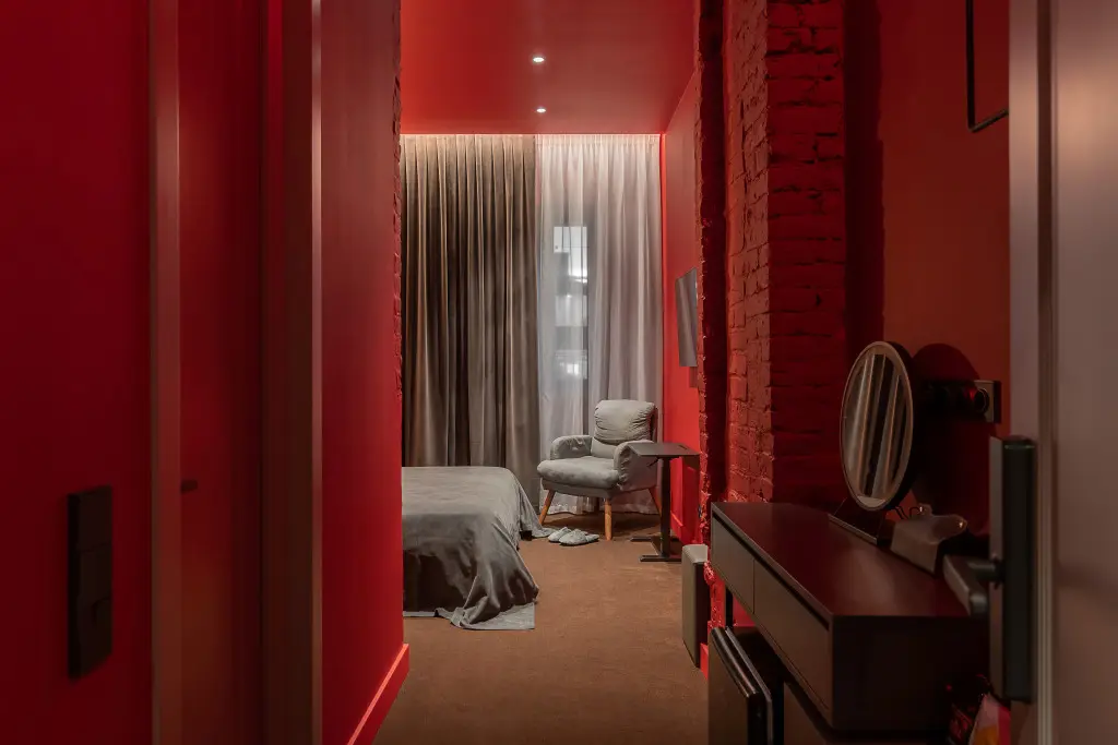 Владивосток: Апартаменты Red room в NikolaevBuilding