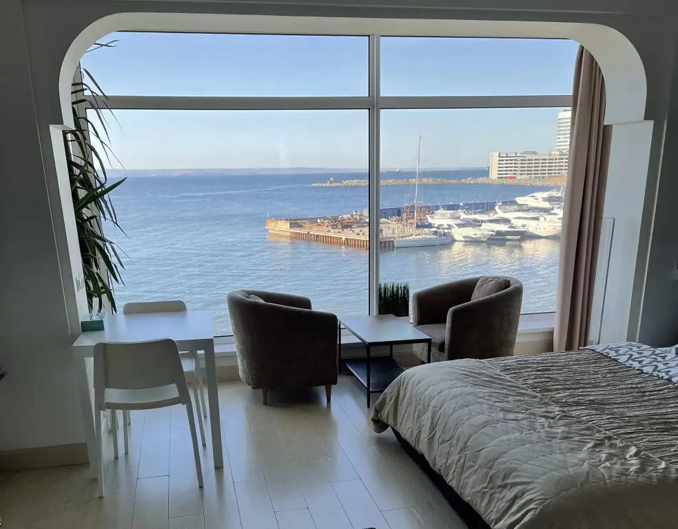 Владивосток: Апартаменты Family suite Sea View by VVO Apartments