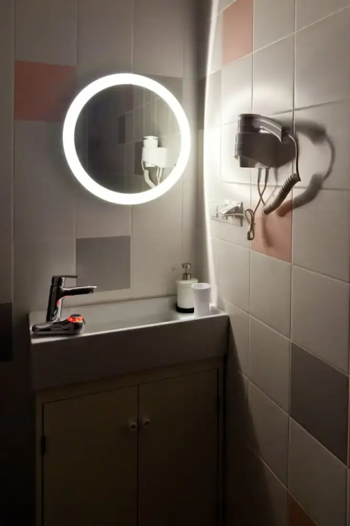 Владивосток: Together Smallford Guesthouse