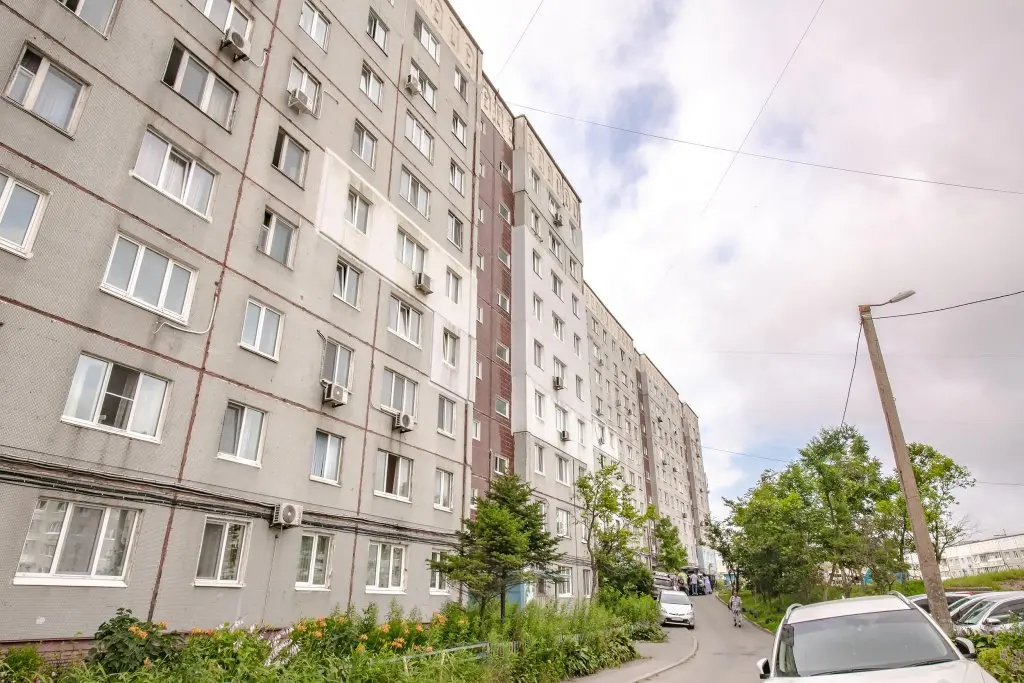 Владивосток: Top house (Топ хаус) на улице Нейбута 53