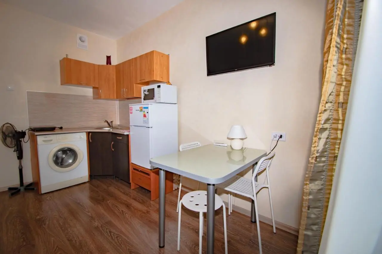 Челябинск: Studio on Kashirinykh 115, Academ Riverside