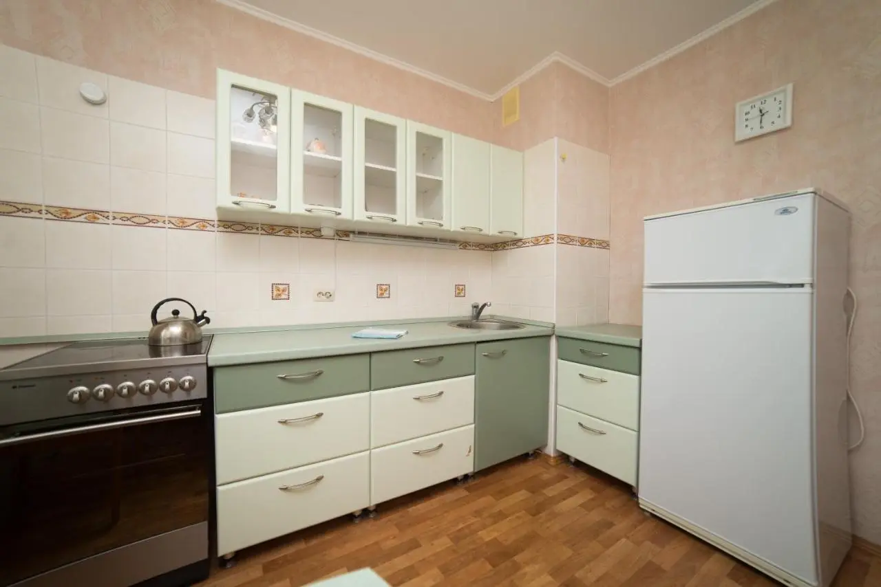 Челябинск: 2к квартира на АМЗ