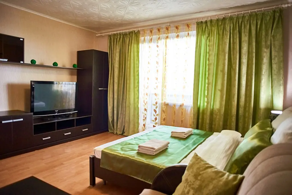 Магнитогорск: Komfort V Samom Tsentre Goroda Apartments