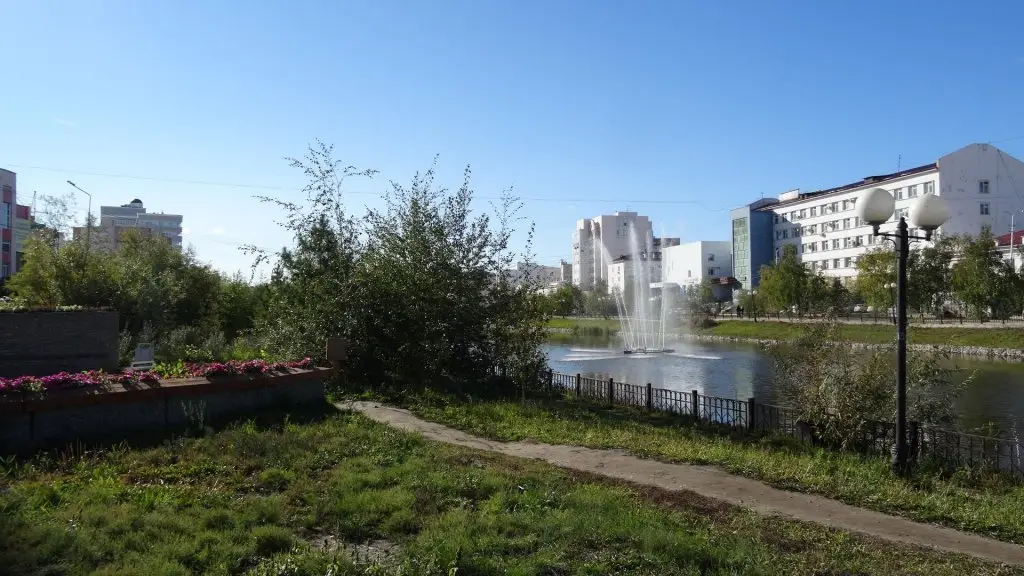 Якутск: Флигель