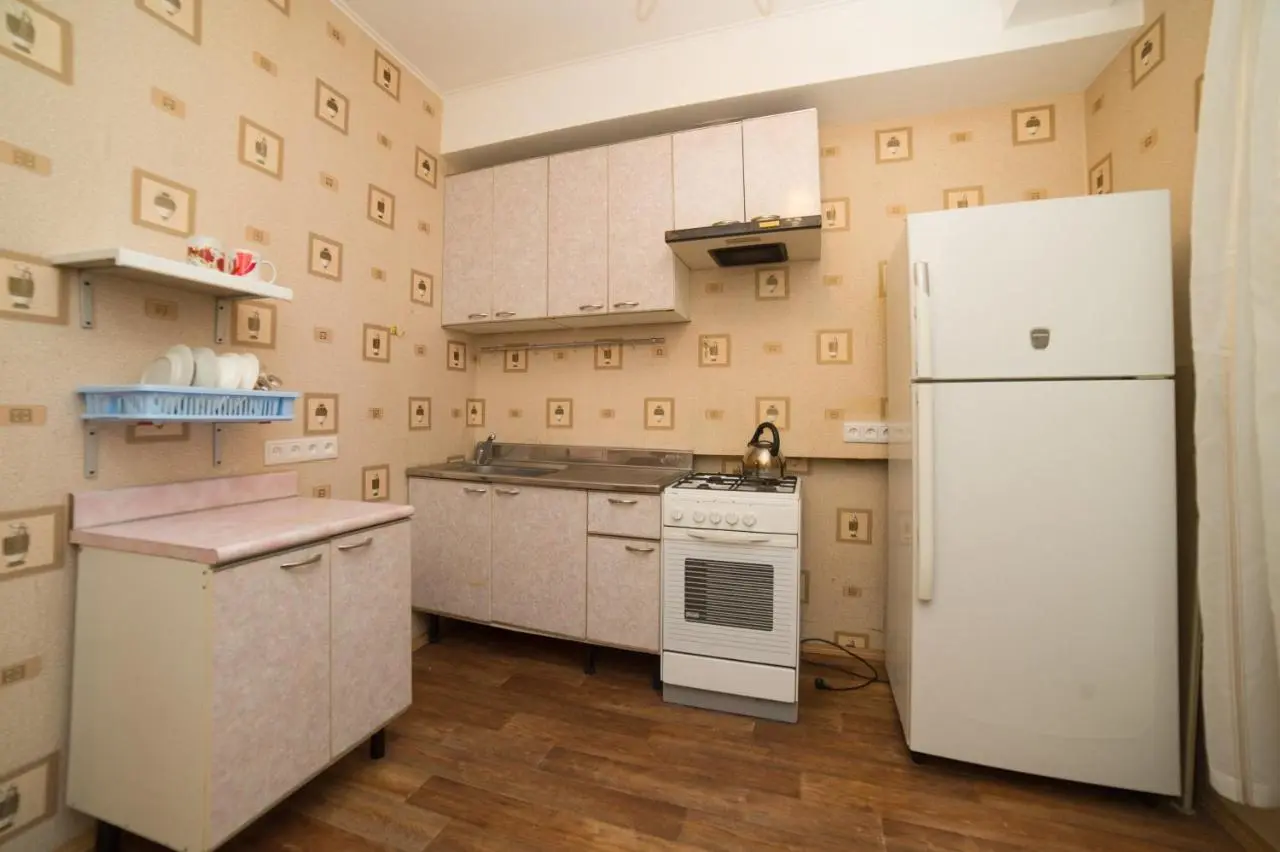 Челябинск: 1к квартира в Центре (Площадь Революции)