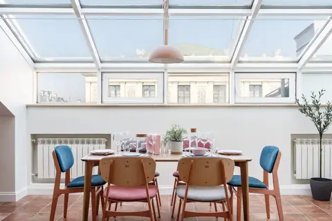 Апартаменты Hermitage Mansard 170 кв.м напротив Дворцовой Площади с Видом на Эрмитаж — фото 1