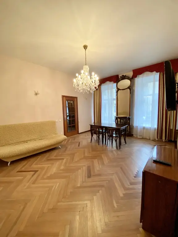 Санкт-Петербург: Апартаменты Nika Nevsky 88