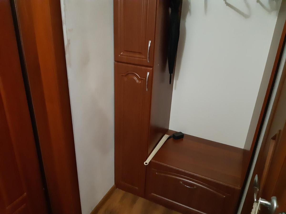 Златоуст: Апартаменты пр. Мира 26