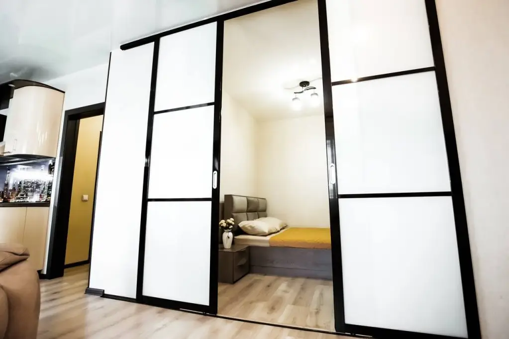 Pritomskij 7/7 Dvuhkomnatnye apartamenty biznes-klassa s vidom na Tom' — фото 1