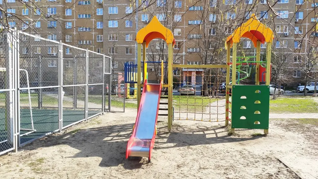 Старый Оскол: Апартаменты в Мкр-не Восточный 11