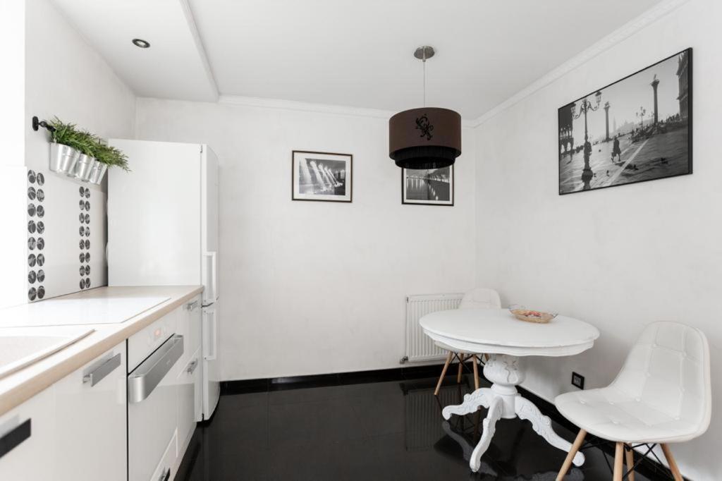 Калининград: Karolinenhof Apartment
