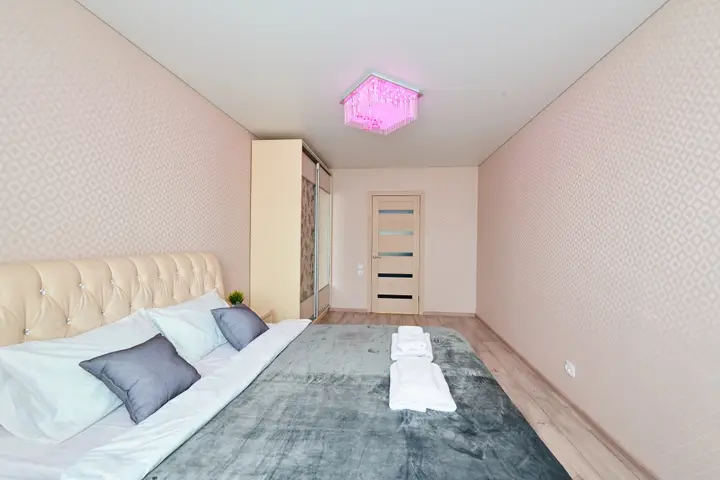 Пенза: Апартаменты Двухкомнатные Sutki VIP на Тамбовской 23