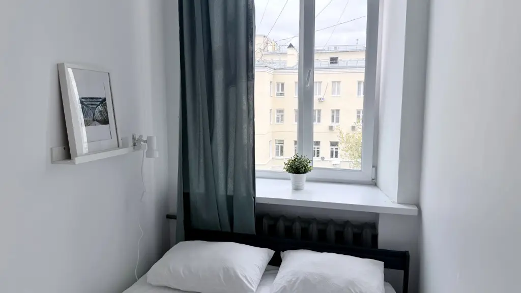 Москва: Мебелированные комнаты на Каретном (3)