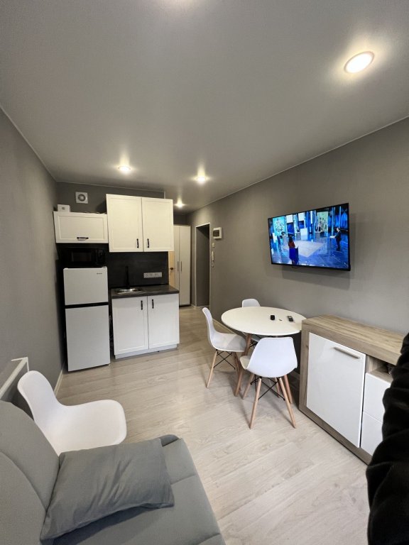 Сочи: Na Ulitse Roz Apartments