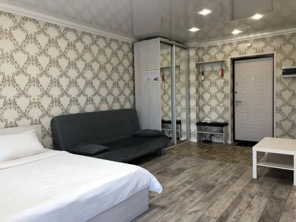 Казань: Апартаменты RentHouse на Архитектора Гайнудинова 26