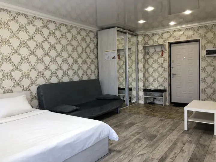 Казань: Апартаменты RentHouse на Архитектора Гайнудинова 26