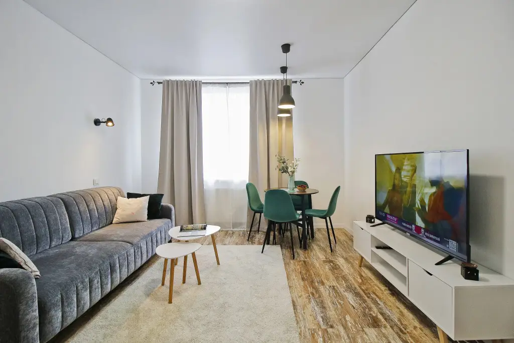 Калининград: Uyutnaya Kvartira Na 5-Kh Gostey V Tsentre Apartments