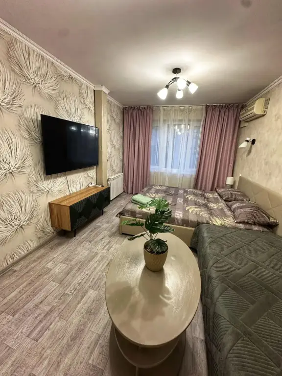 Сочи: Uyutnaya Kvartira Ryadom S Parkom Riv'era V Sochi Apartments